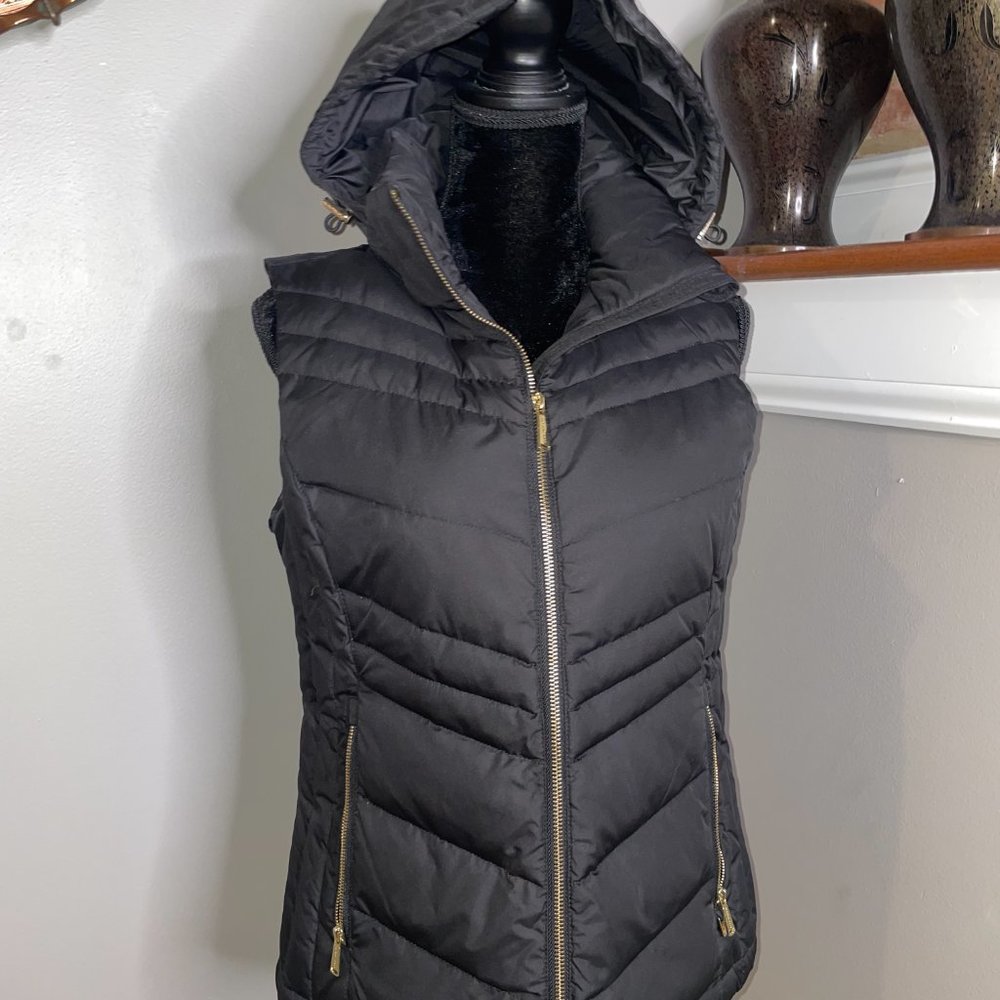 MICHAEL KORS Down Vest Size Medium
